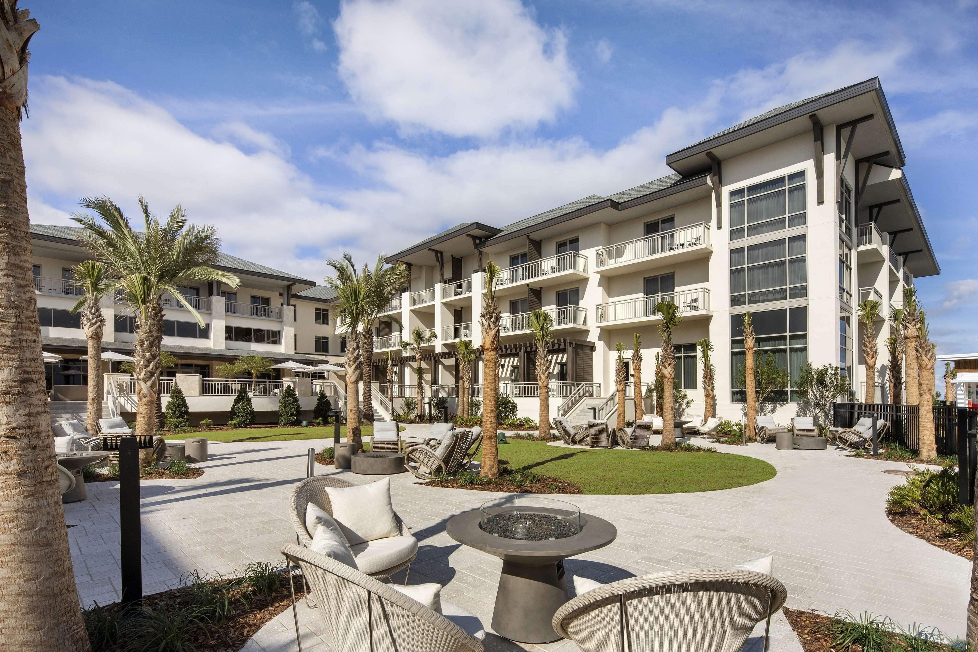 Embassy Suites St Augustine Beach Oceanfront Resort Сент-Огастин Экстерьер фото