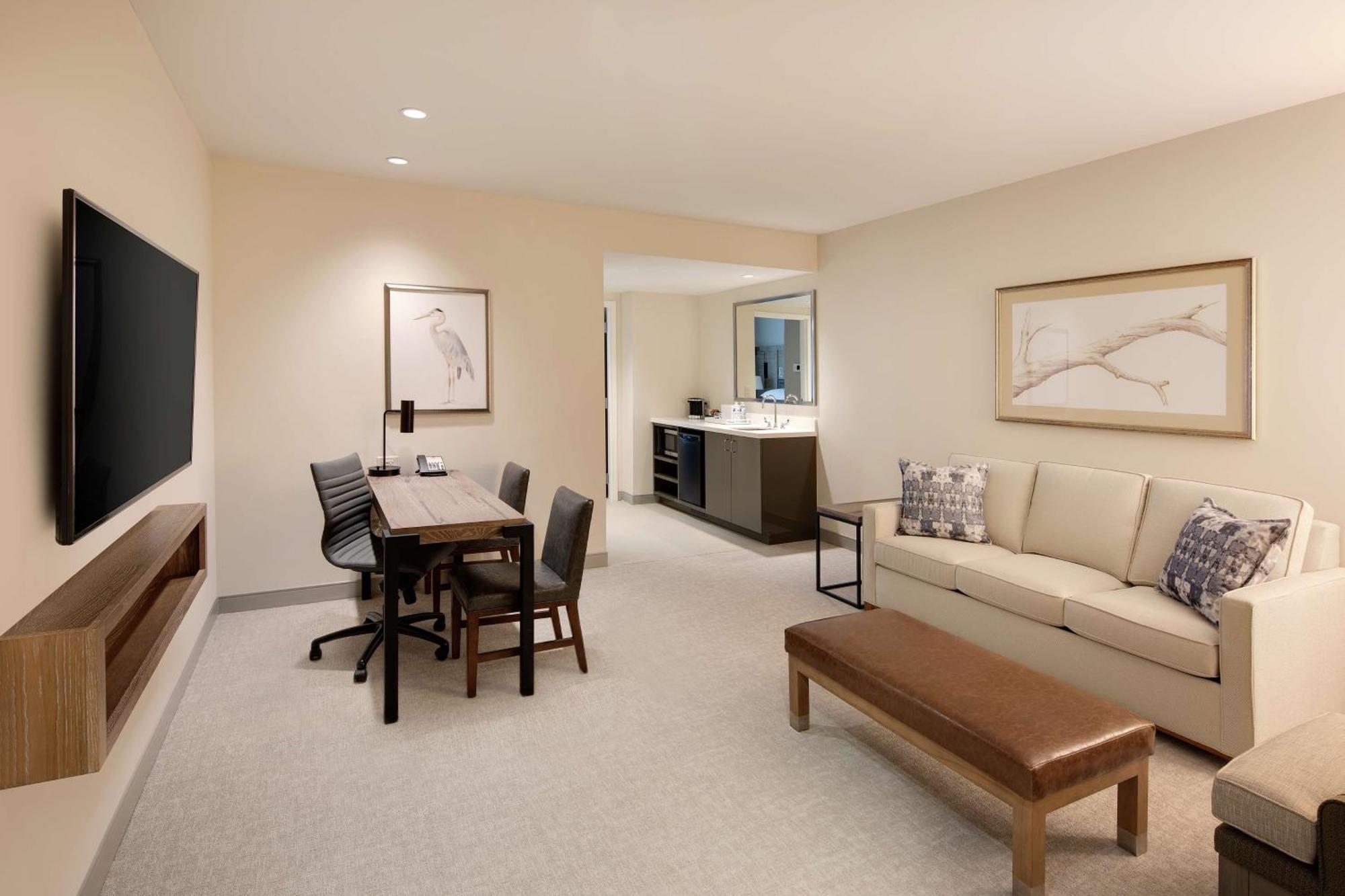 Embassy Suites St Augustine Beach Oceanfront Resort Сент-Огастин Экстерьер фото