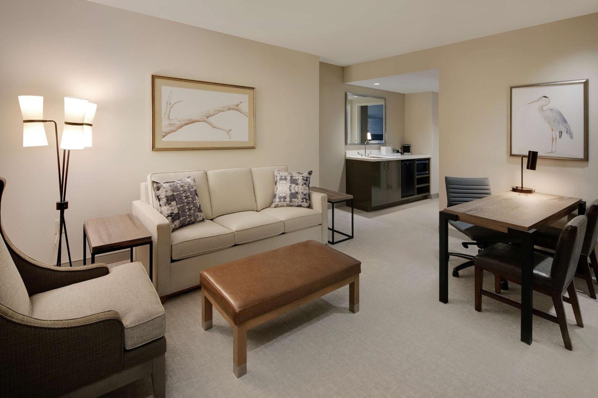 Embassy Suites St Augustine Beach Oceanfront Resort Сент-Огастин Экстерьер фото