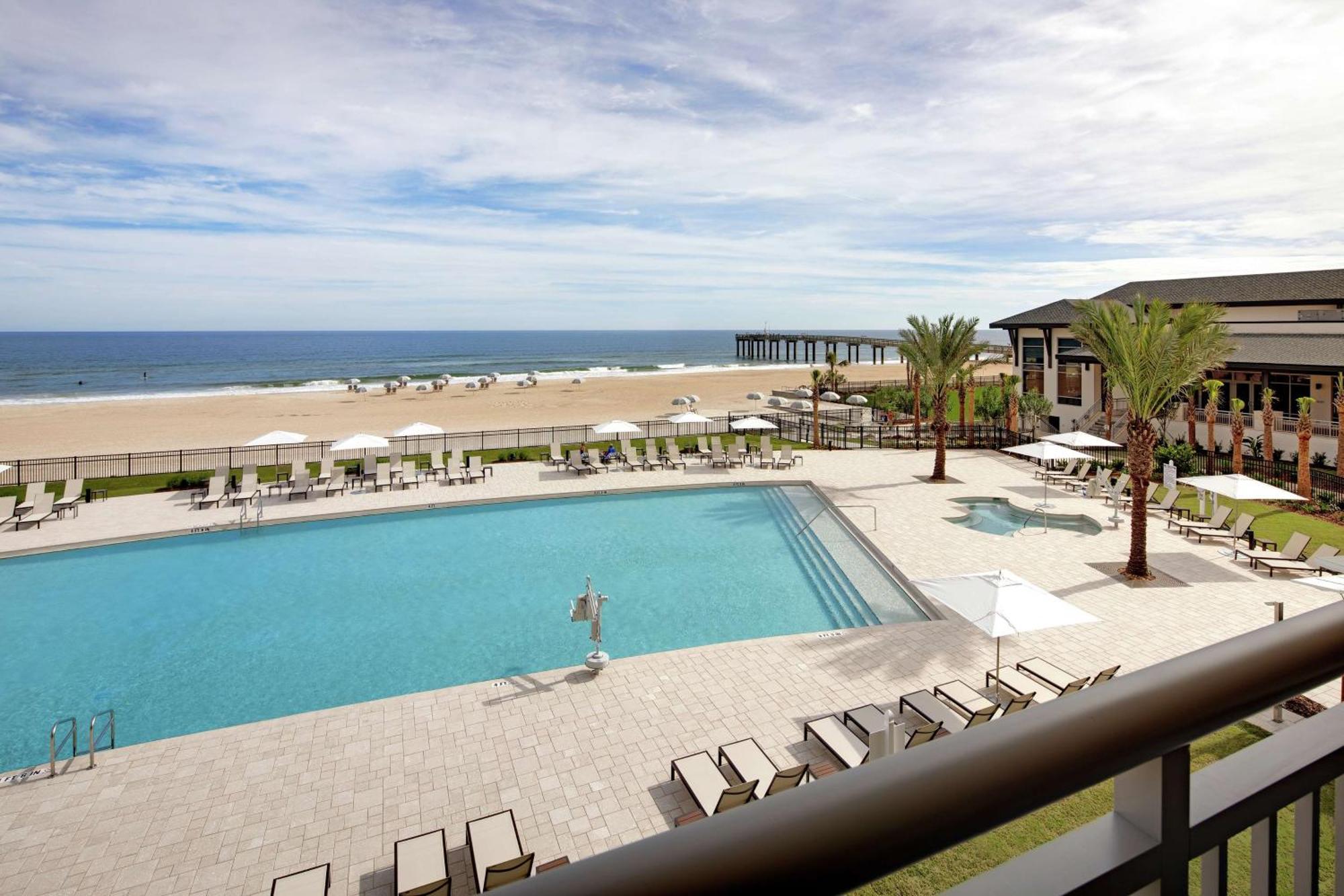 Embassy Suites St Augustine Beach Oceanfront Resort Сент-Огастин Экстерьер фото