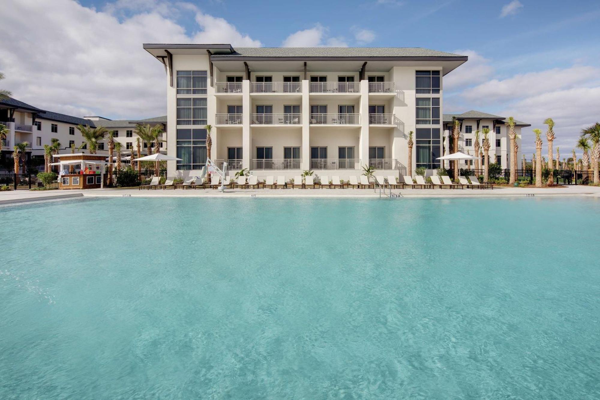 Embassy Suites St Augustine Beach Oceanfront Resort Сент-Огастин Экстерьер фото