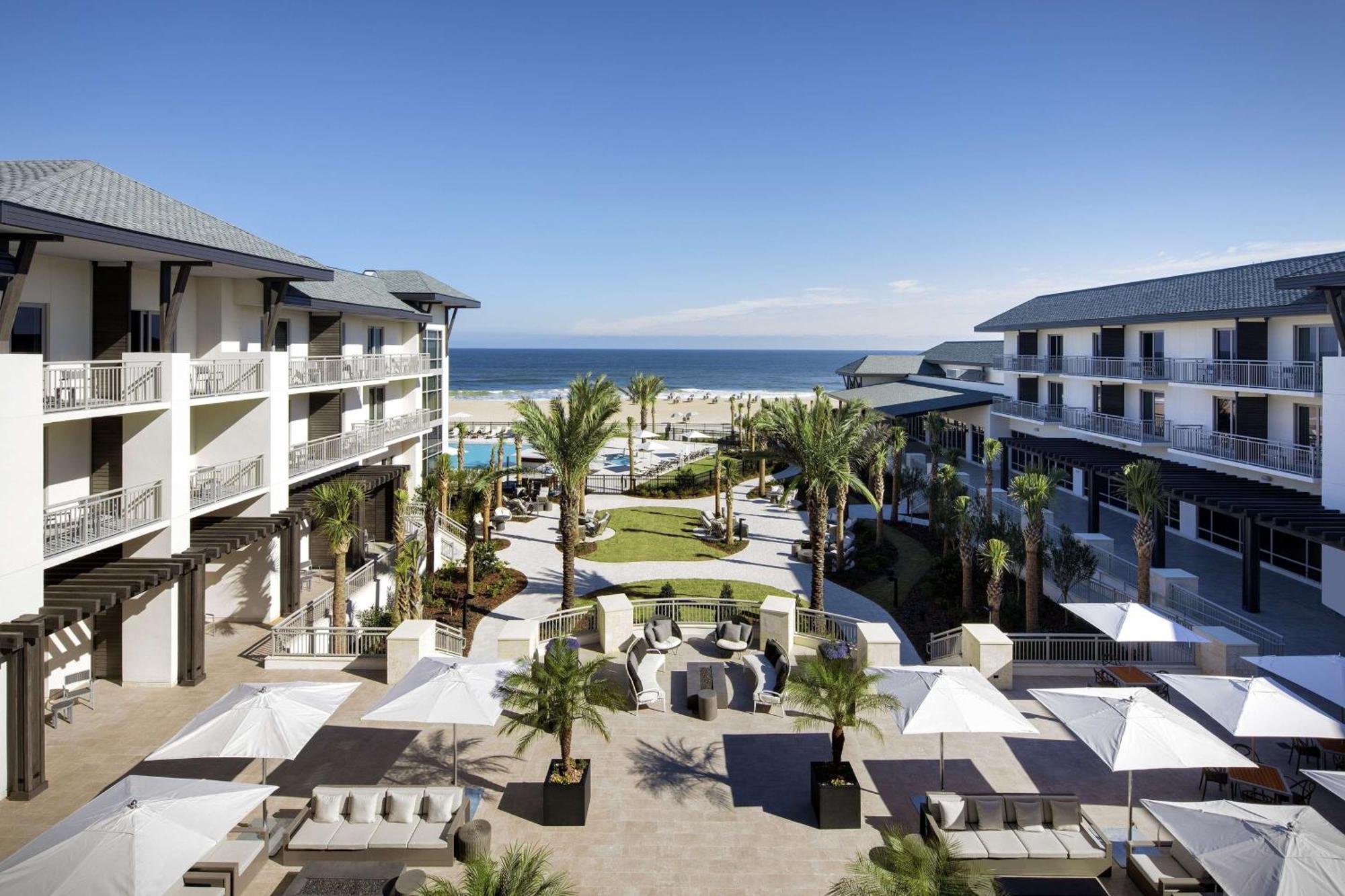 Embassy Suites St Augustine Beach Oceanfront Resort Сент-Огастин Экстерьер фото