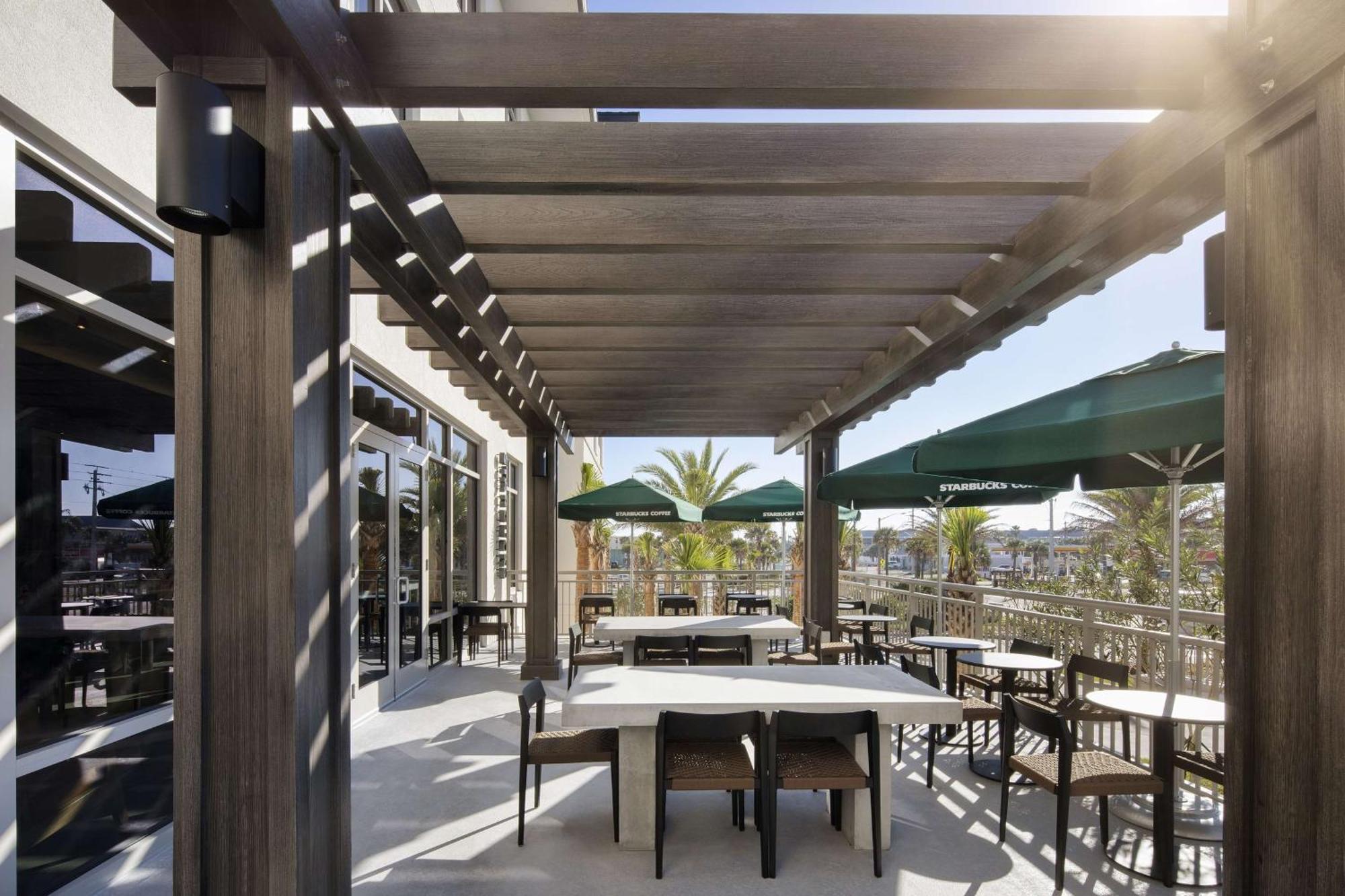 Embassy Suites St Augustine Beach Oceanfront Resort Сент-Огастин Экстерьер фото
